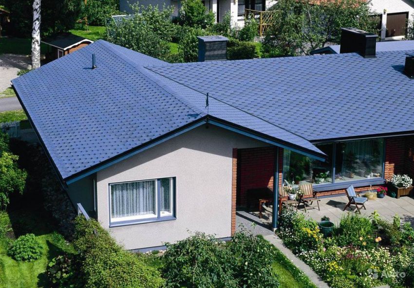 To protect the coating from mold and mildew - the roof surface can be treated with special protective solutions