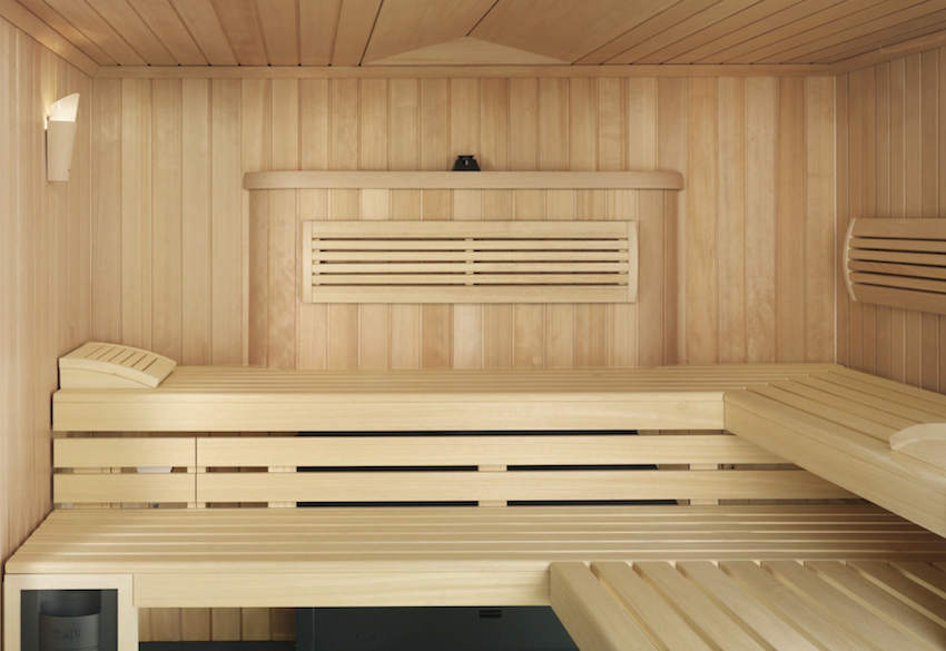 In the interior of the steam room, it is necessary to use non-resinous wood species