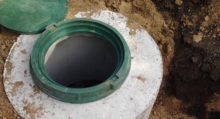 Do-it-yourself septic tank from concrete rings, construction scheme