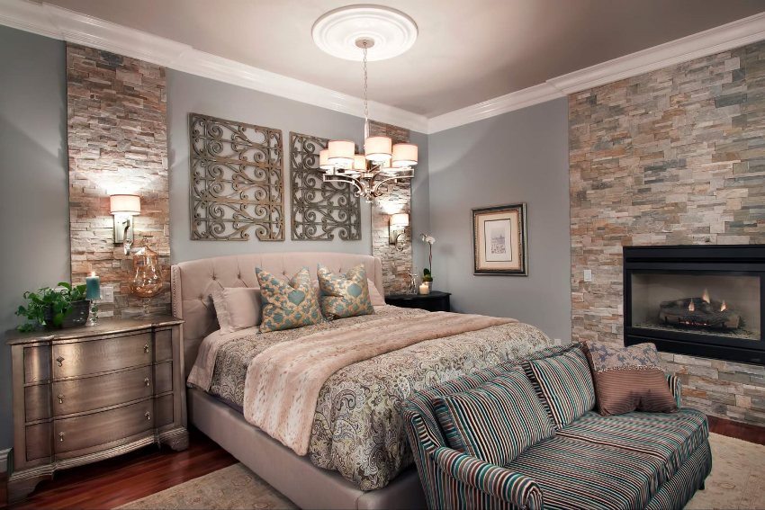 An example of the use of decorative bricks for decorating a bedroom