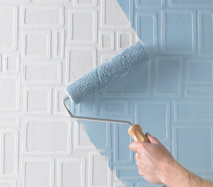 You can paint fiberglass wallpaper with a paint roller