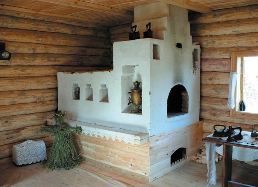 The Russian stove heated the houses of many generations of our ancestors