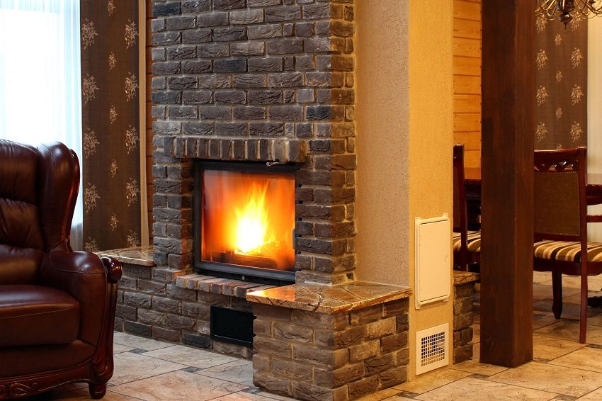 When choosing a heat exchanger for a stove or fireplace, it is necessary to take into account the parameters of the structure and the heating system in it.