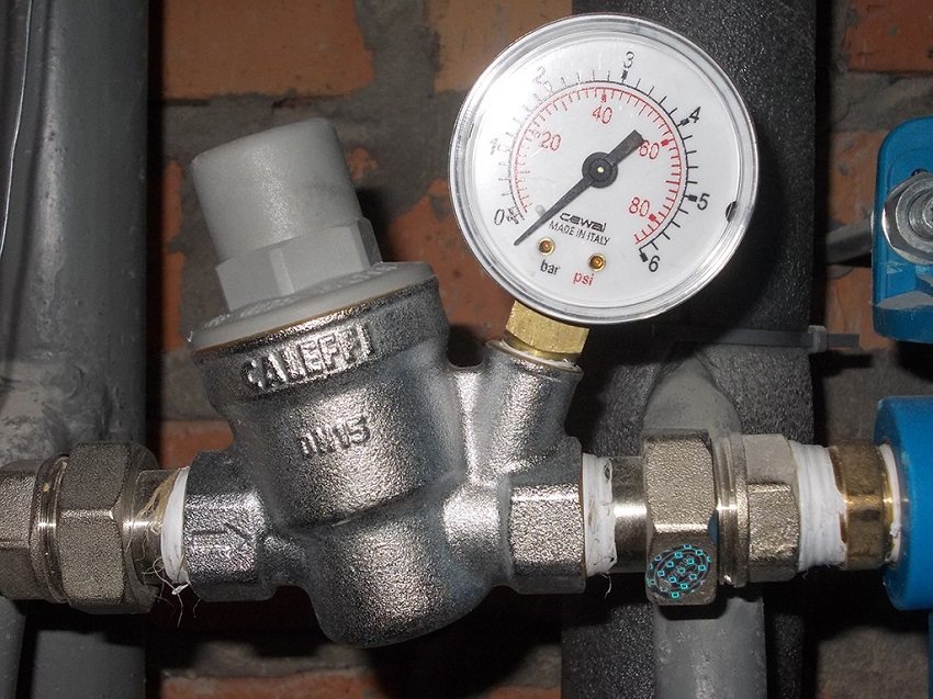 Sigurnosni ventil za kućanstvo regulira tlak i protok u vodoopskrbi