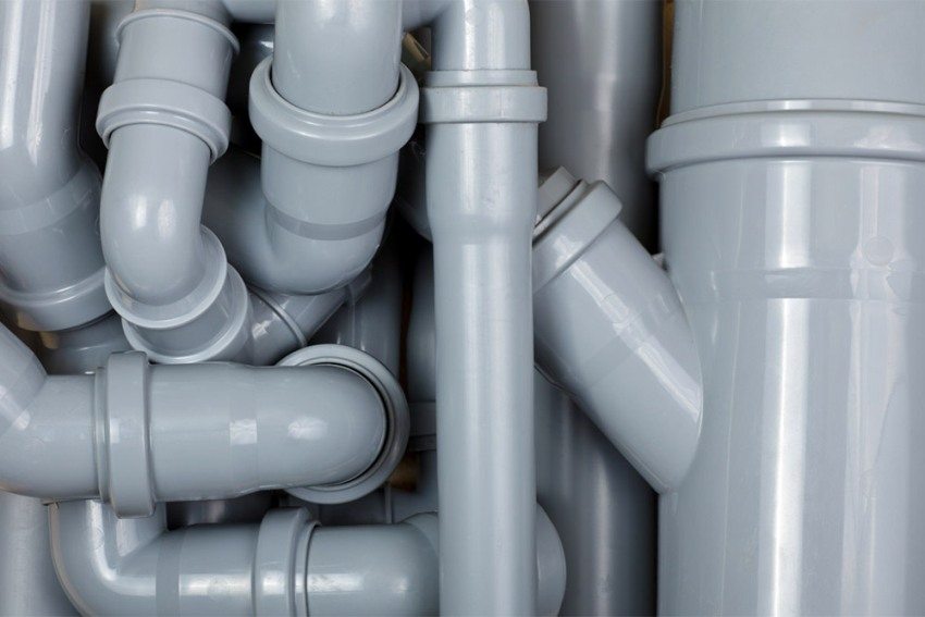 It is better to install an exhaust ventilation system from the sewer pipes, and not the supply