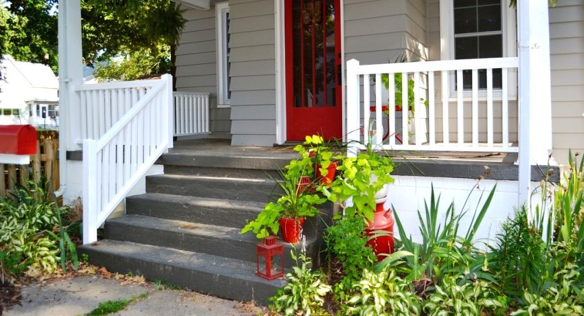 Gjør-det-selv veranda til huset: prosjekter, bilder av forskjellige design