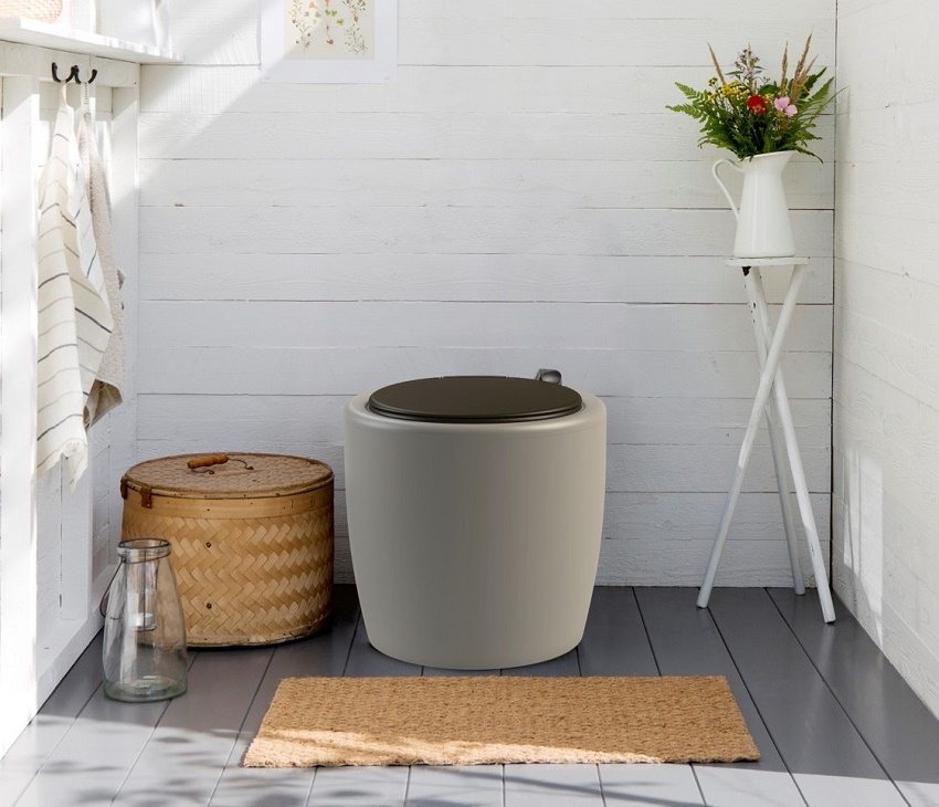 Finnish peat toilet is made of modern composite materials