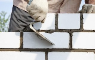 The size of the white silicate brick, characteristics and features of the masonry