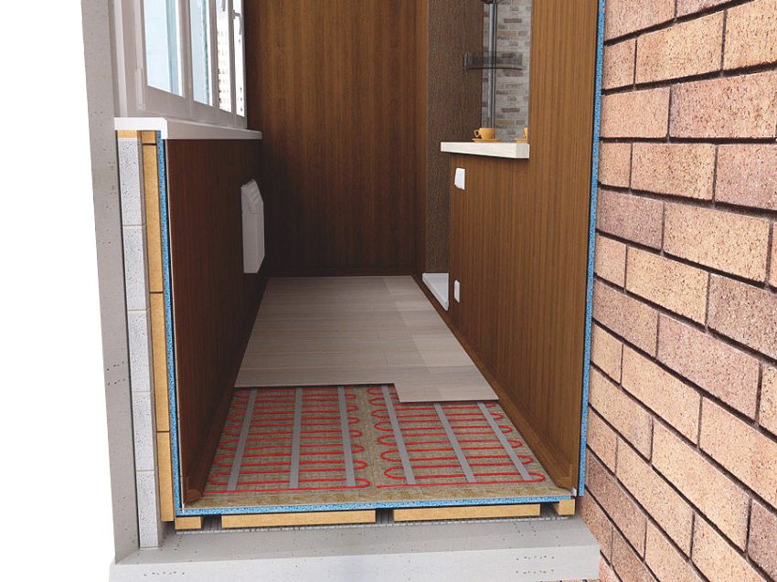 The use of electric underfloor heating under the tiles in the insulation of the loggia