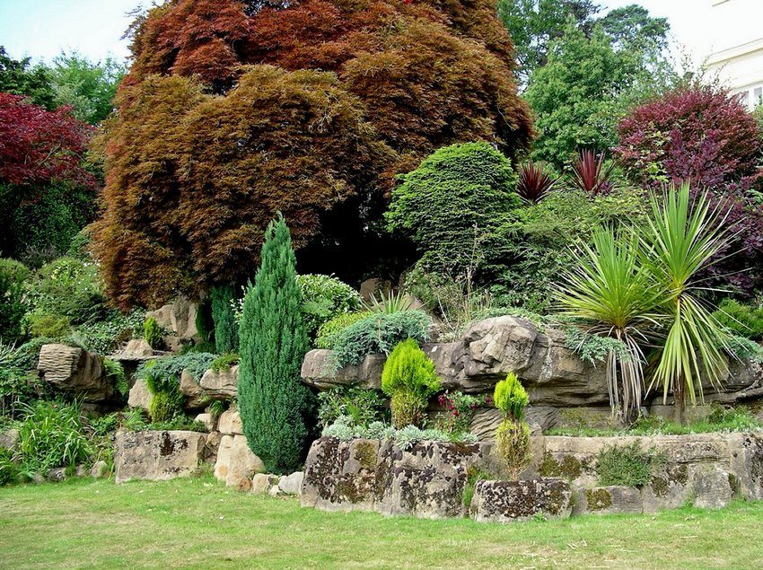 Multilevel rockery in the courtyard of a country house