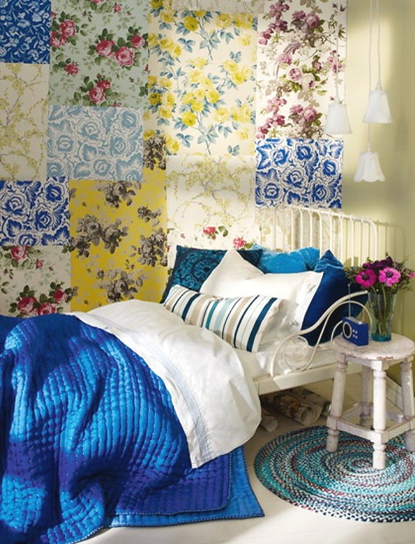 An example of patchwork pasting a wall of a small bedroom