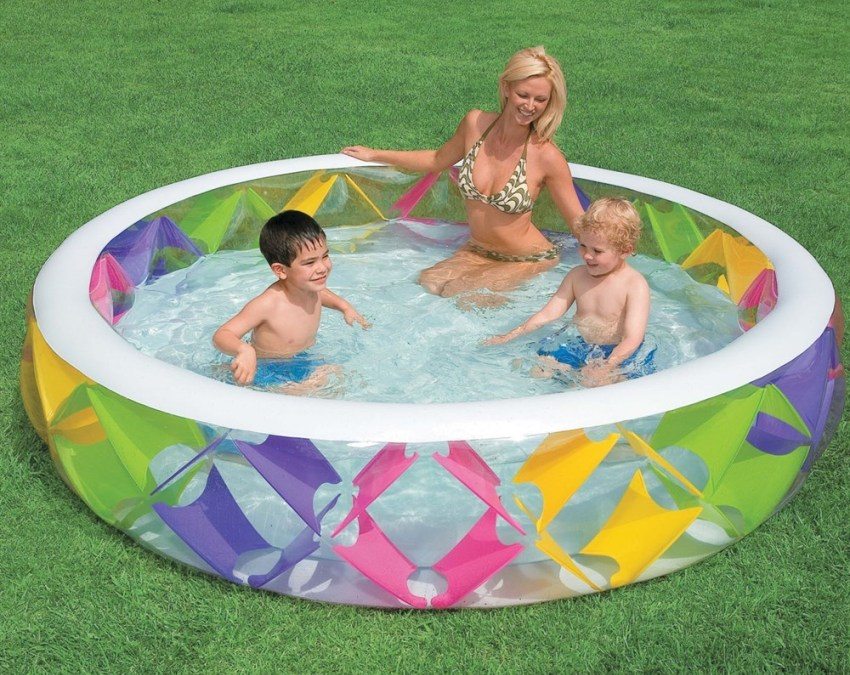 Round pool for summer cottages with original design
