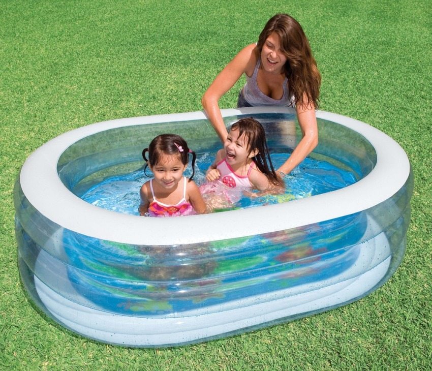 Inflatable transparent oval pool