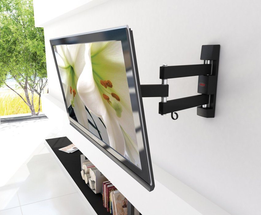 The use of a tilting bracket allows you to adjust the vertical position of the screen