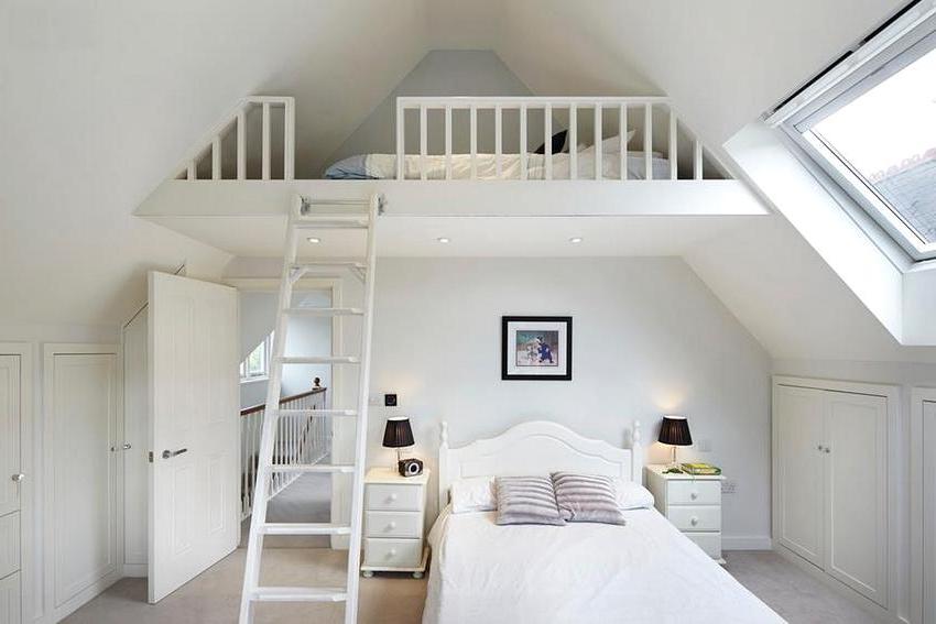The best layout option for the second floor is the placement of one large bedroom