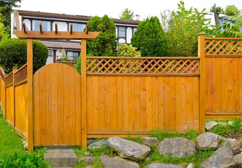 In order for a wooden fence to serve for many years, it needs proper care.