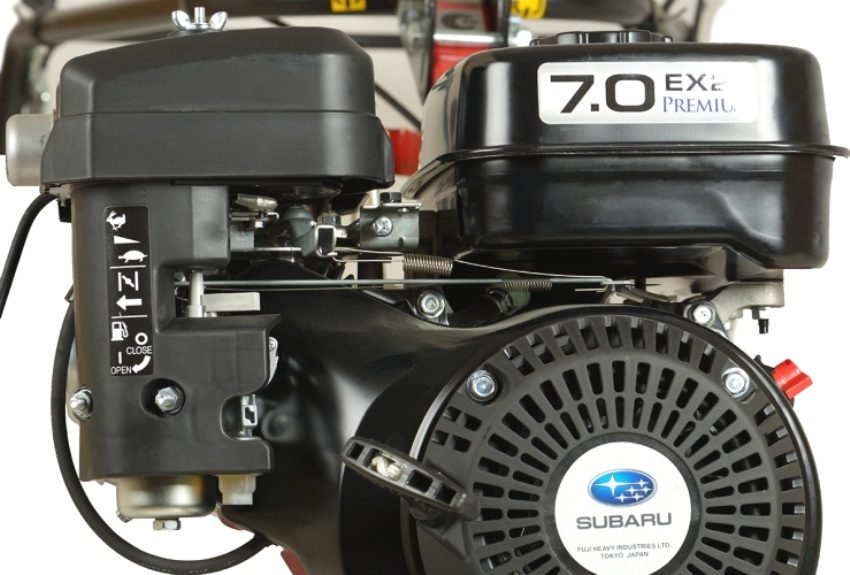 Subaru EX 21-motor installert i Ugra NMB-1N10-modeller