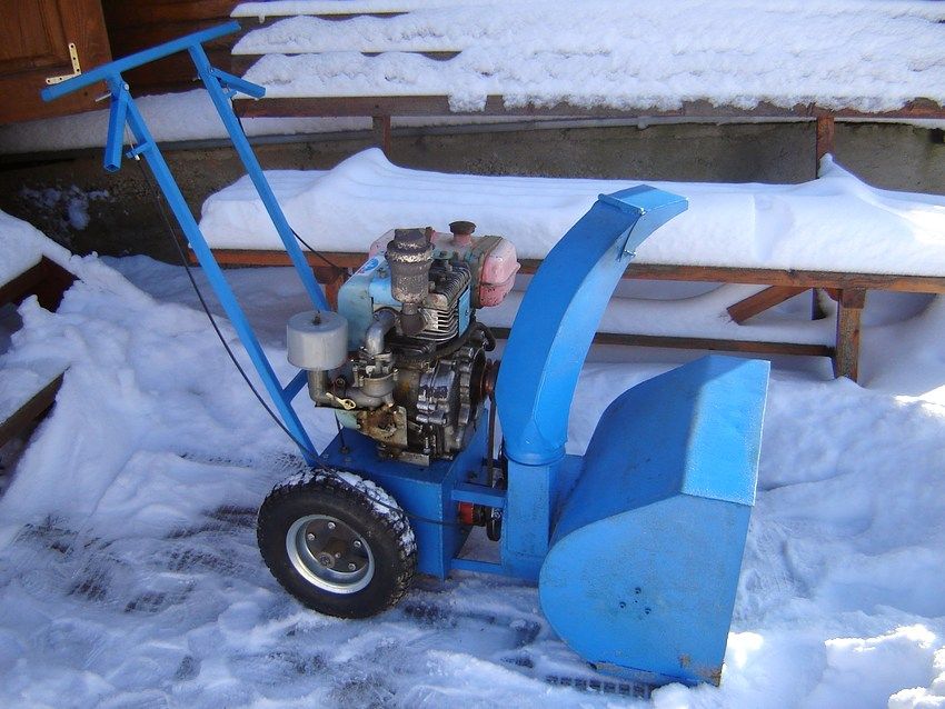 For self-assembly of the snowblower, you can use the materials at hand