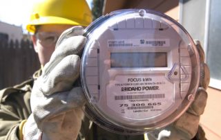 Bacaan penghantaran meter elektrik: ciri-ciri peralatan perakaunan