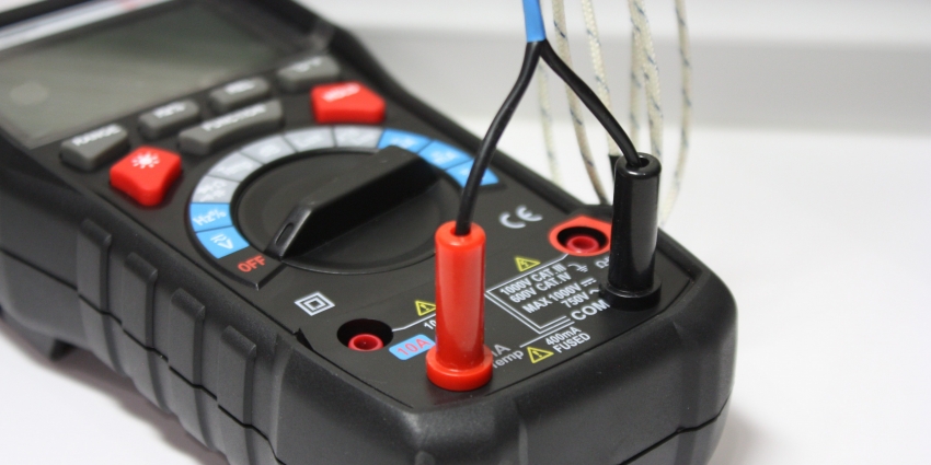 When measuring indicators, it is worth considering the errors of the multimeter