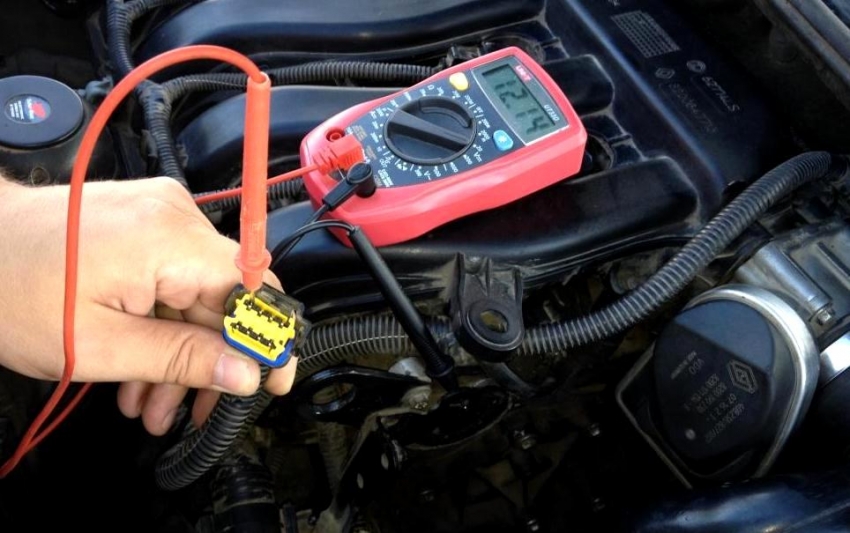 The generator and the battery are paired, therefore two devices must be checked