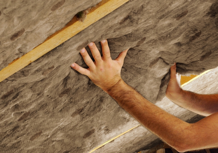 Mineral wool insulation is necessarily accompanied by additional surface waterproofing
