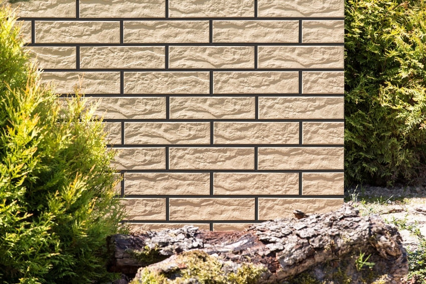 An example of a classic clinker brickwork with contrasting seams