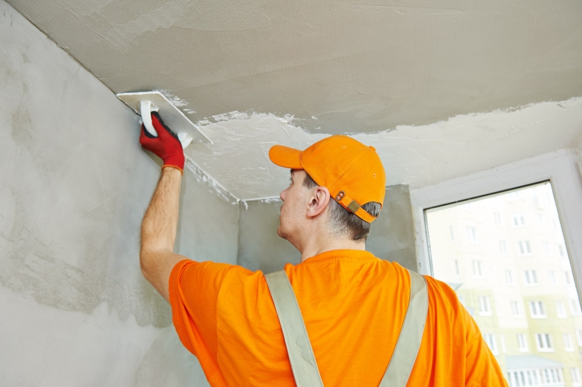 Puttying of walls involves the application of a special mixture, followed by priming and plaster to remove surface irregularities