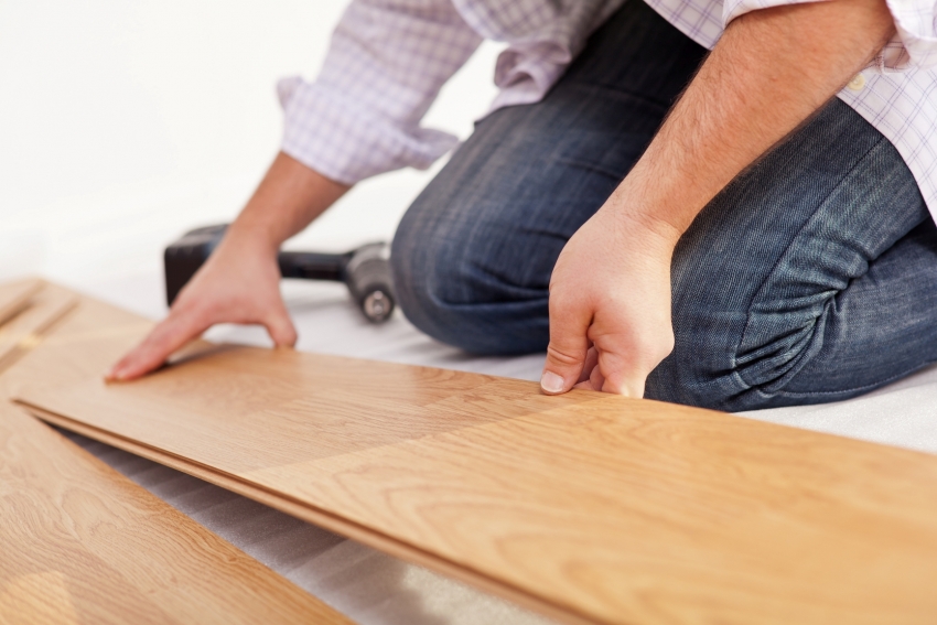 It is advisable to lay the flooring at the final stage of the repair so as not to damage the surface of the material