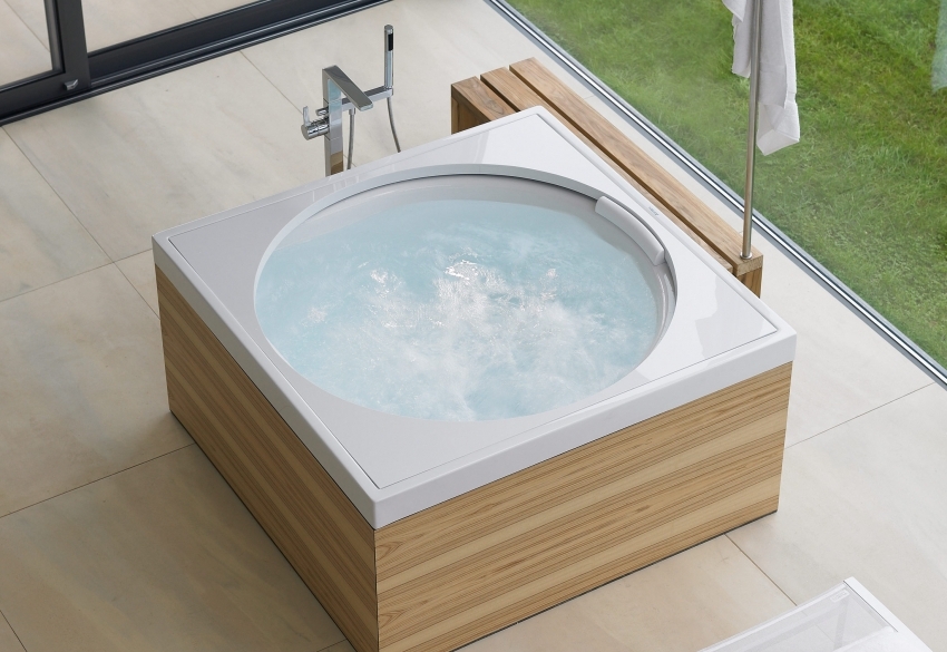 Custom-sized acrylic bathtubs are usually more expensive than conventional models