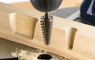 Wood milling cutter for a hand router: varieties and characteristics of products