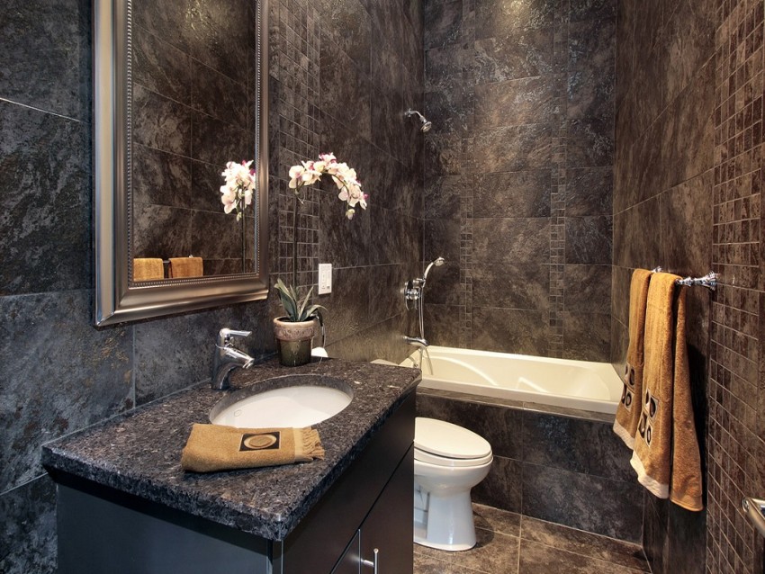 Et gulvstående toalett regnes som det vanligste alternativet, som er enkelt å installere, enkelt å bruke og relativt billig.