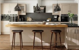 DIY bardisk til kjøkken og stue: trinnvise instruksjoner