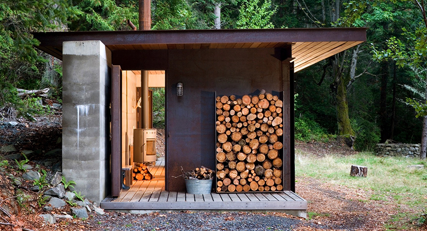Preporuča se graditi saune na udaljenosti od najmanje 8 m od stambene zgrade