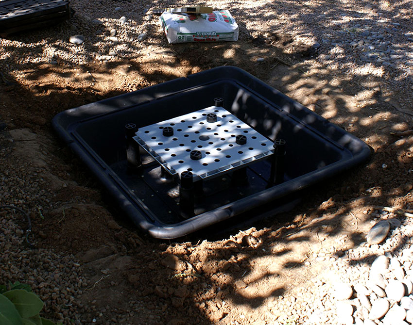 After the foundation pit is ready, you can install the fountain bowl