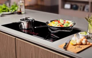 Induction hob: the pros and cons of an innovative hob