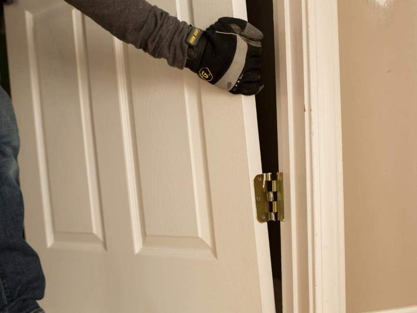 Notching corners and hanging interior door hinges can be a problem for beginners.