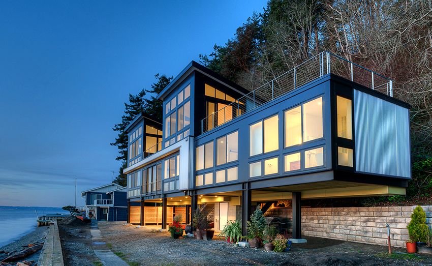 When designing a modern home, first of all, attention is paid to the economy of construction