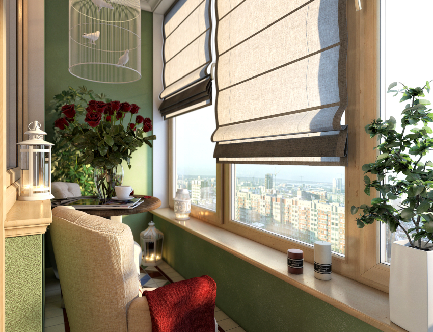 Malý úzký balkon může být nejen součástí sousední místnosti, ale také uspořádat malé místo pro relaxaci.