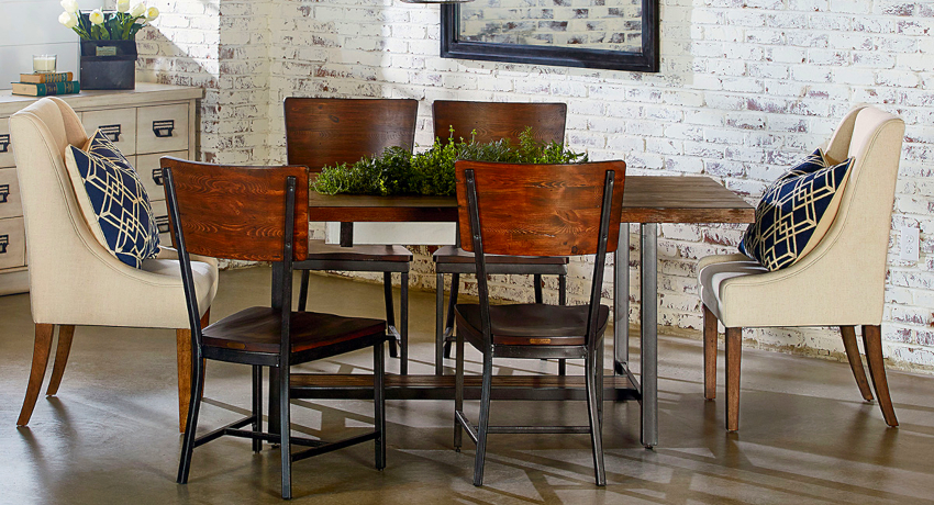 Chairs in the kitchen: classic and unusual designs as part of dining groups