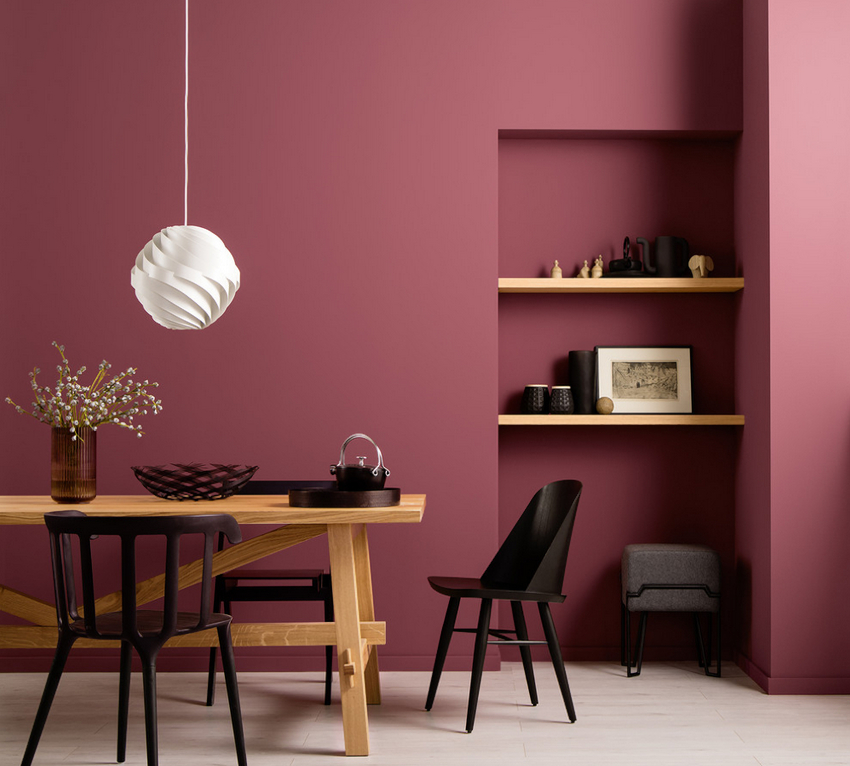 Burgundy shades can create a cramped effect in a room and significantly darken the interior.