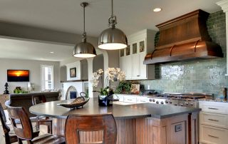Chandelier in the kitchen: a competent approach to choosing a lighting fixture
