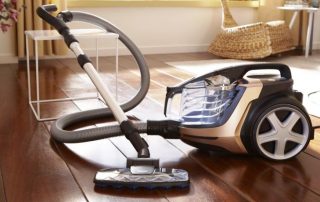 Vacuum cleaner with aquafilter: a guarantee of a favorable indoor climate