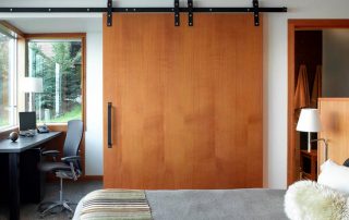 Sliding door mechanism: how to choose the right sliding system