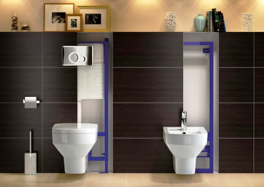 The free space between the front edge of the toilet and the wall should be 50-60 cm