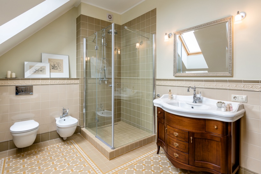 The choice of the type and size of the installation is largely influenced by the size of the bathroom.
