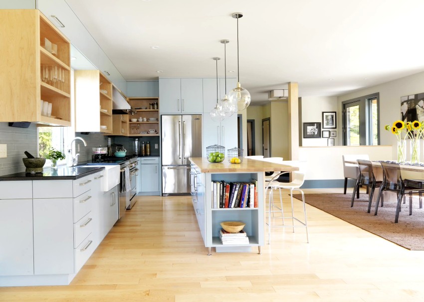 Closed lower units are perfectly combined with upper open cabinets-shelves