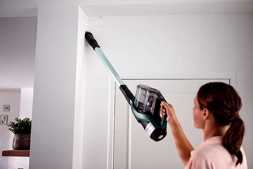 Battery-powered vacuum cleaners are lightweight, therefore easy to use