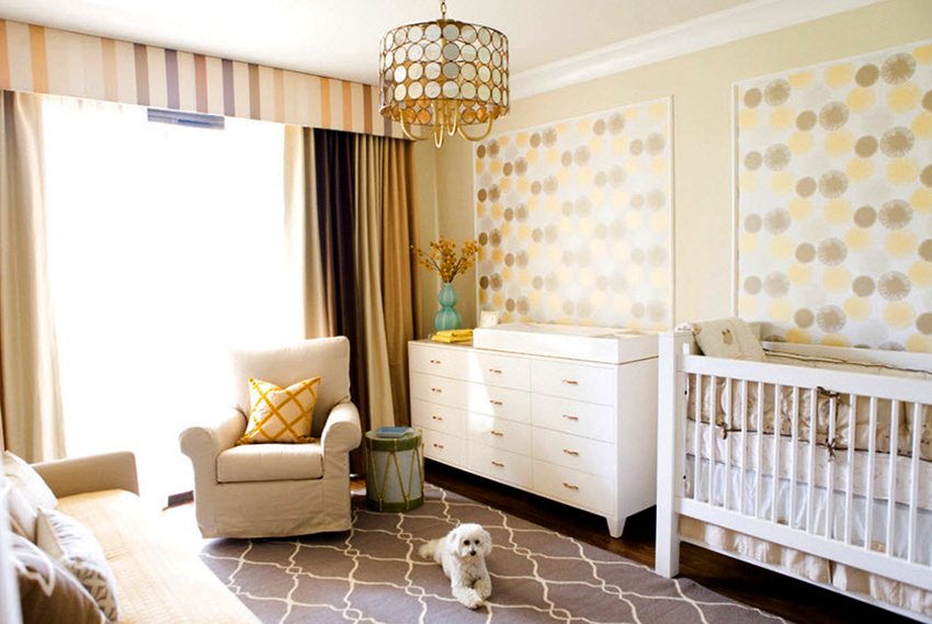 Chests of drawers with changing tables have a width of 80 to 120 cm