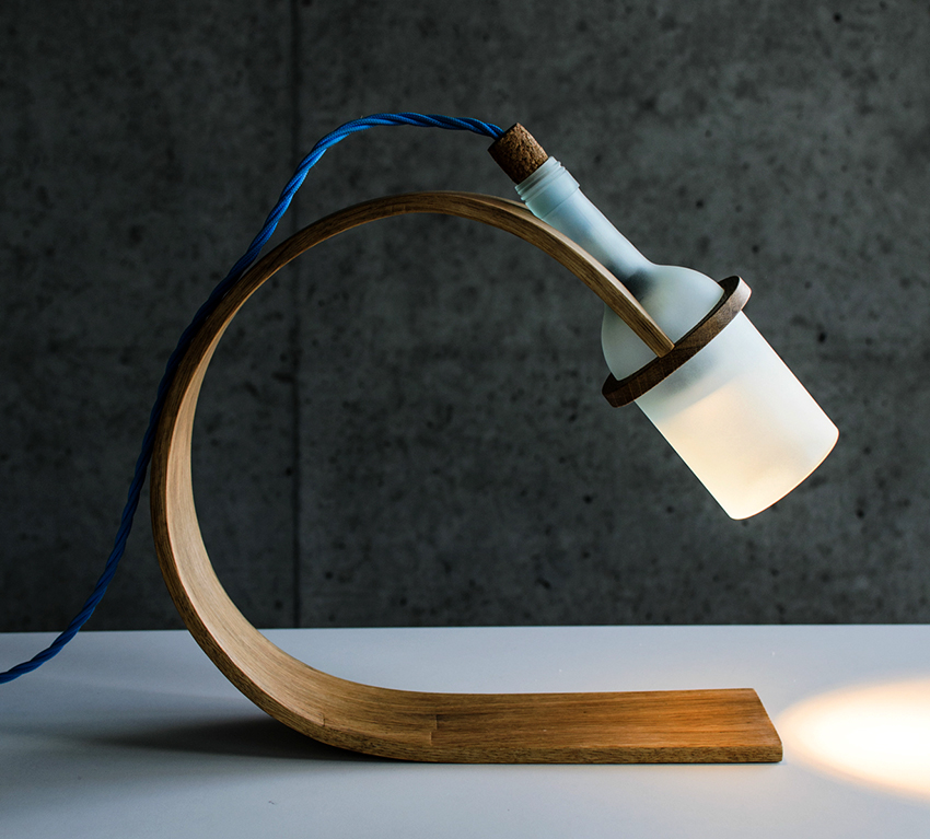 A homemade lamp using a bottle looks spectacular and is quickly made